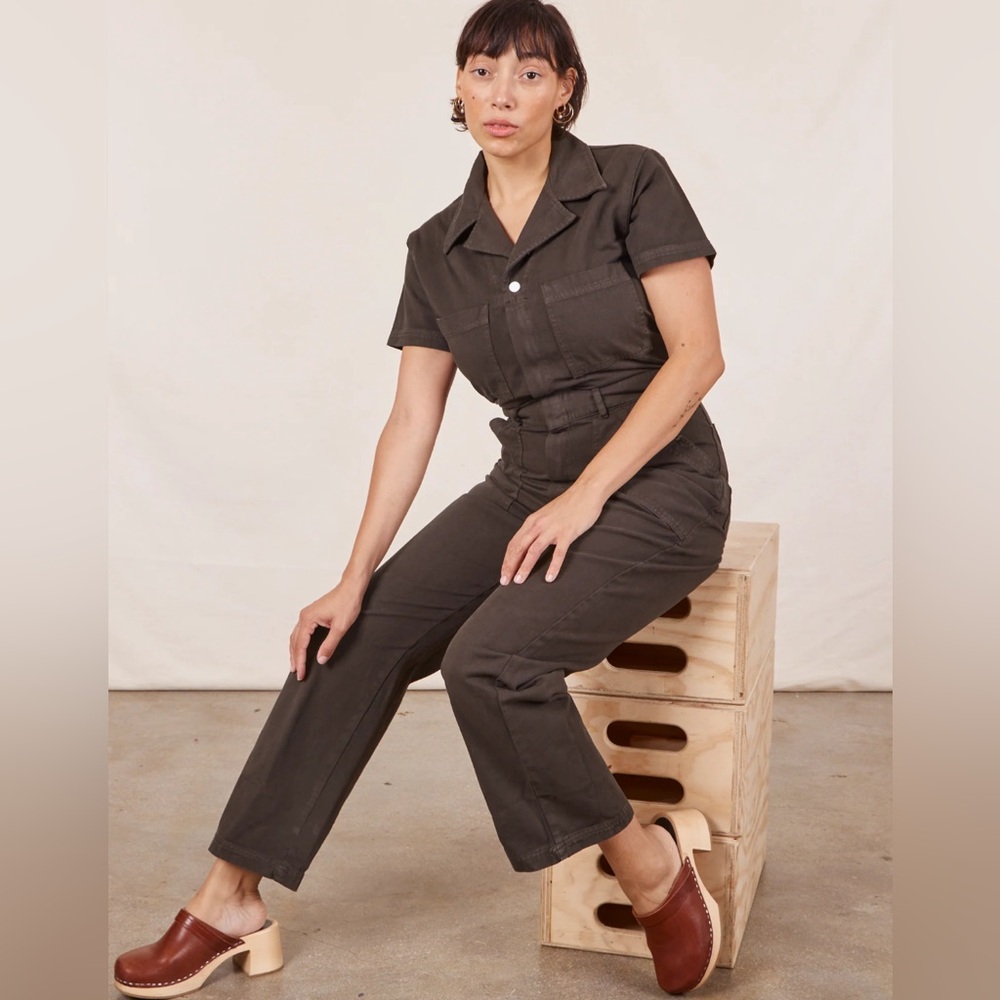 Big Bud Press espresso brown short sleeve jumpsuit EUC medium